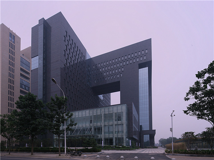 鄭州衛(wèi)群大廈