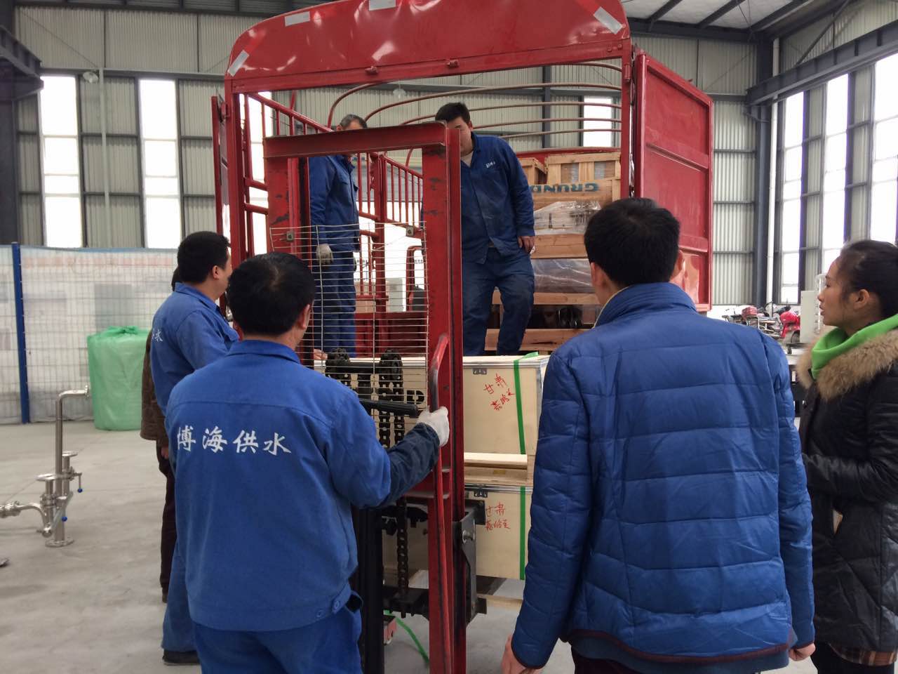 ��������(ji��)������ˮ �L��o�����҂���·��