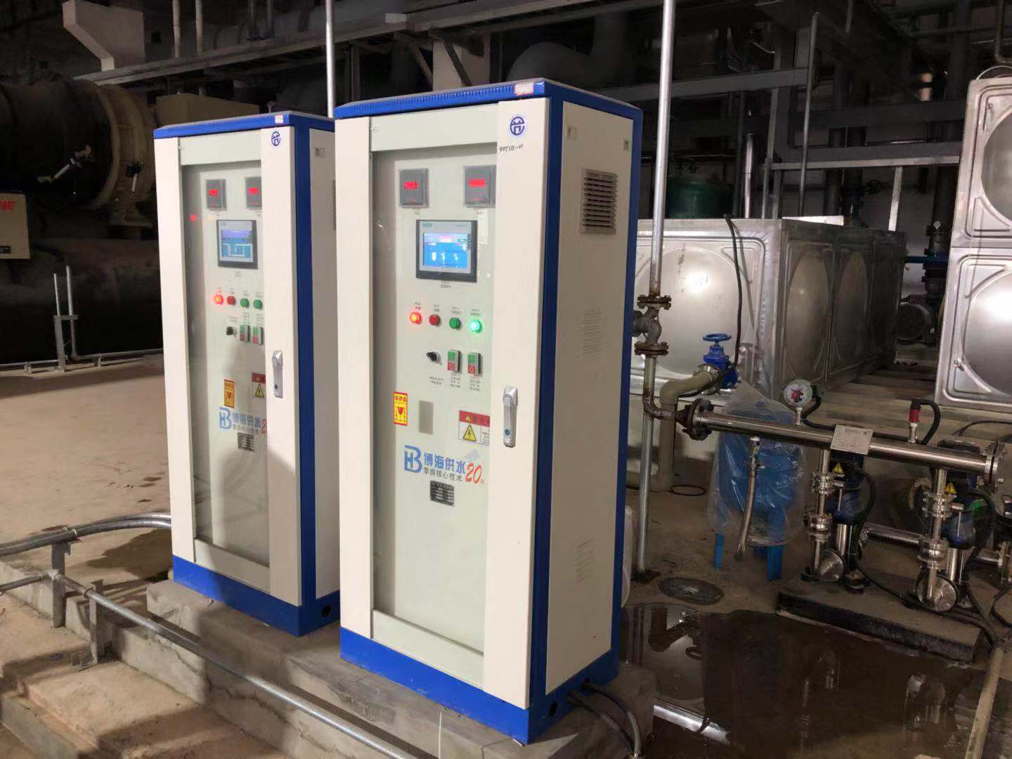 ��ʽһ�w��׃�l�㉺��ˮ�O(sh��)��ăr�����