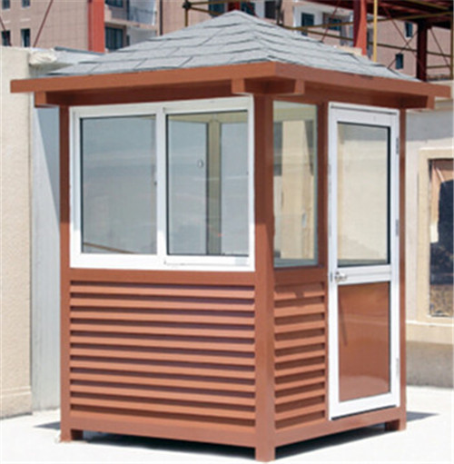 防腐木崗?fù)S家